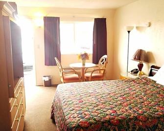 Parkway Inn - Fresno - Camera da letto