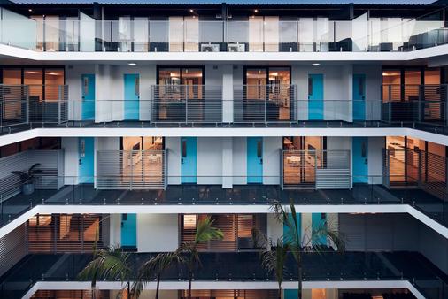 Veriu Camperdown - Sydney - Building