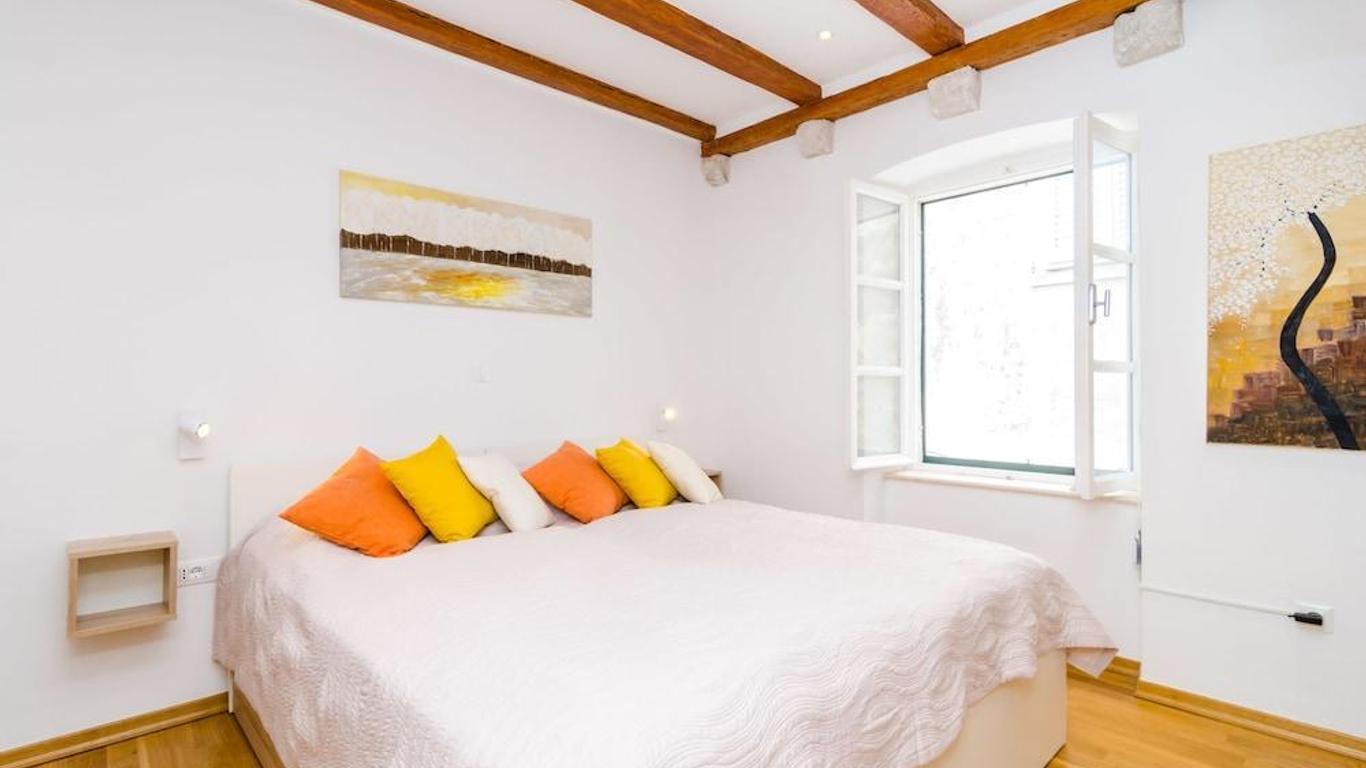Apartments Raic
