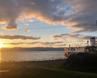 Auberge Pourvoirie Isle-aux-Grues - Cap-Saint-Ignace - Vista del exterior