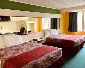 Holiday Lodge - Greensboro - Habitación