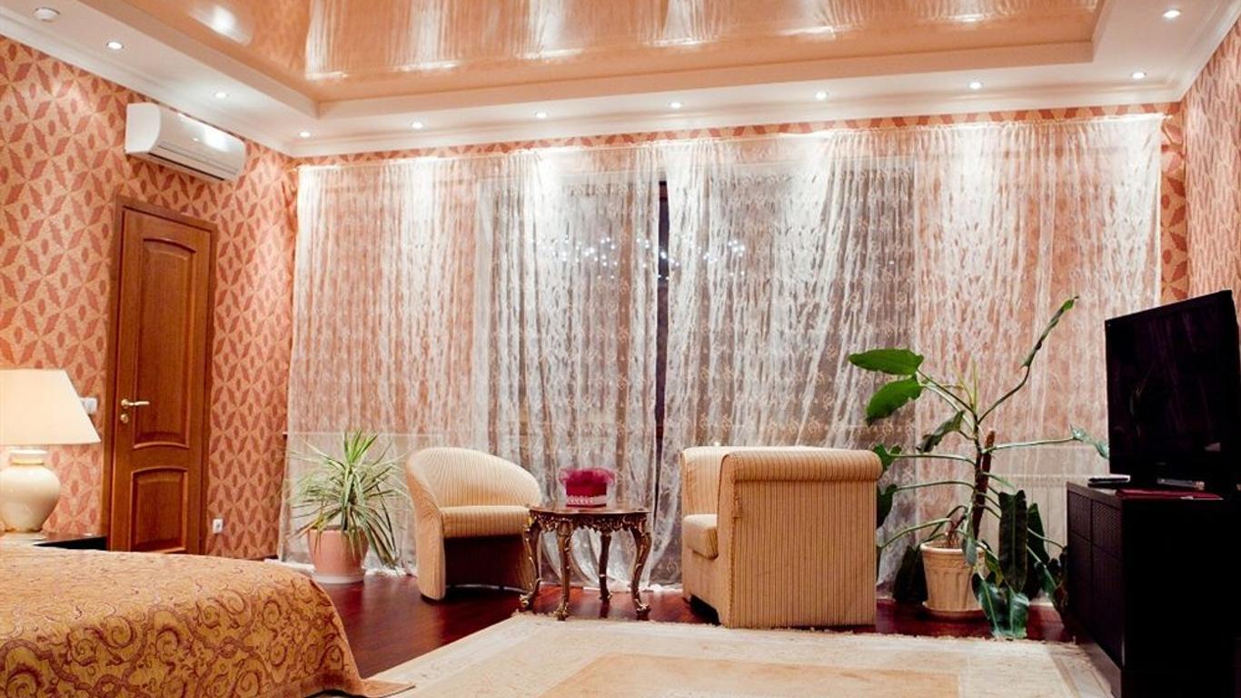 Diplomat Club Hotel