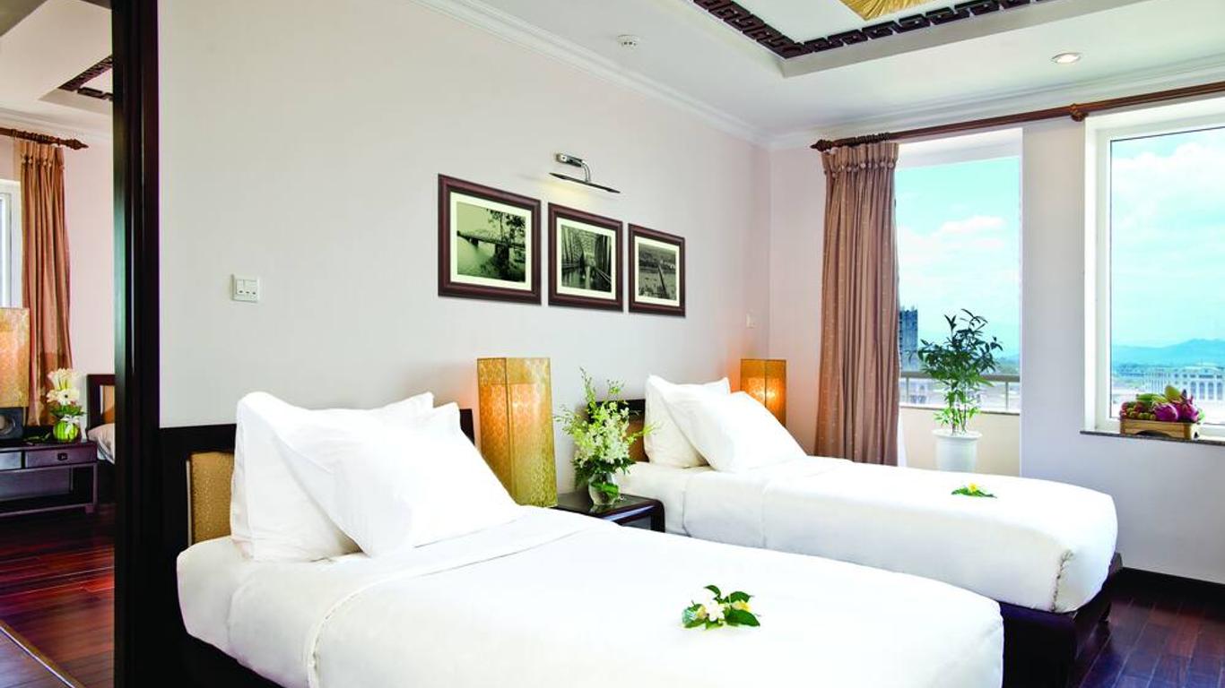 تشيريش هوتل