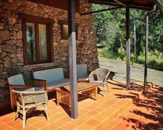 Agriturismo San Cataldo - Motta Camastra - Patio