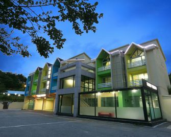 Yangyang Family Pension - Yangyang - Building