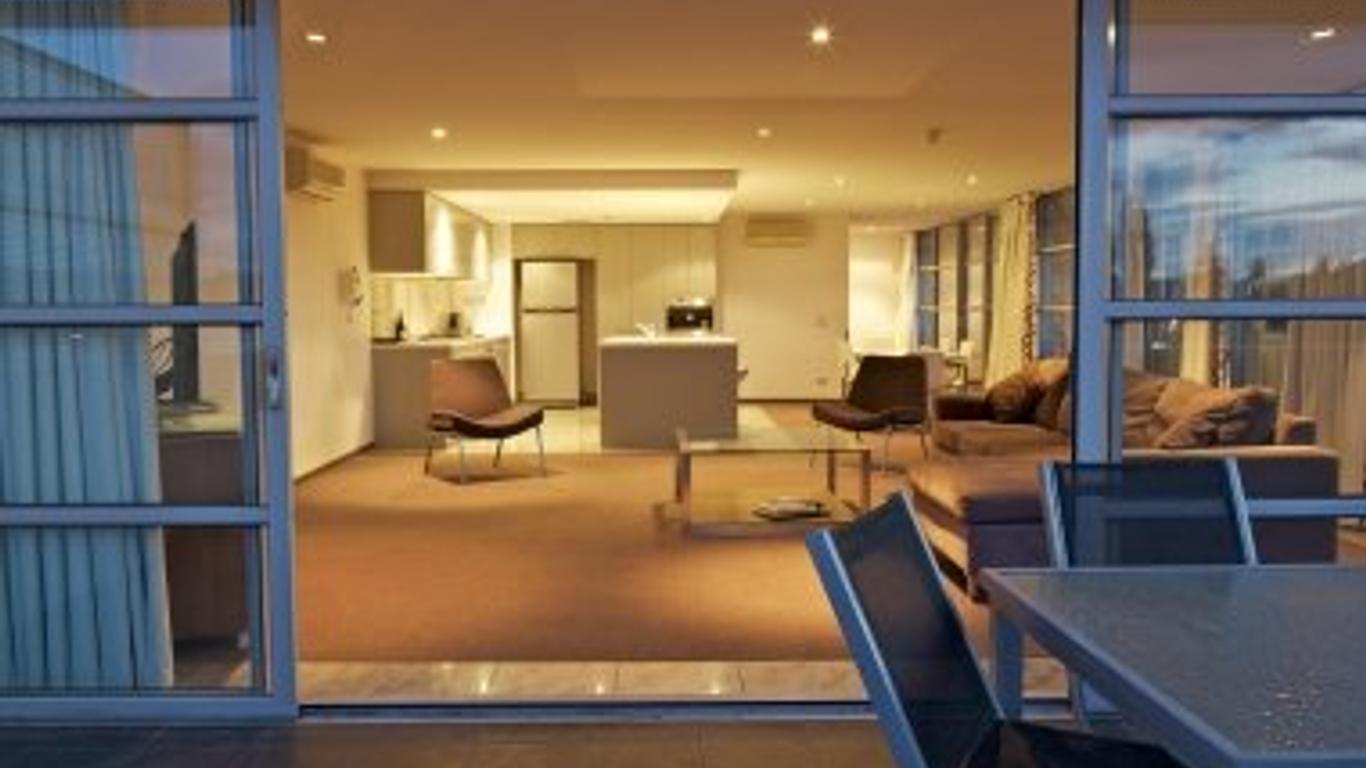 Zero Davey Boutique Apartment Hotel