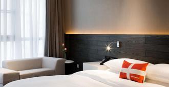 Swisstouches Guangzhou Hotel Residences - Kanton - Makuuhuone