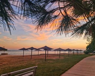 달마티노 플레저 모바일 홈 - 프리블라카 - 해변