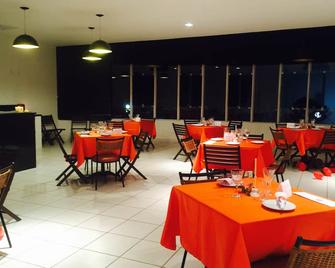 Hotel Cristal - Turmalina - Restaurante