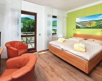 Hotel Pohl - Kinheim - Slaapkamer