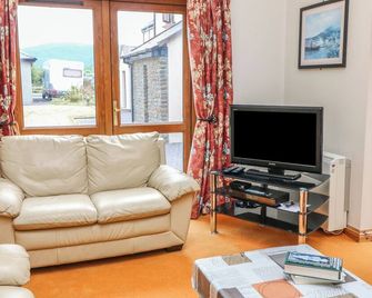 13 سنيم ليجر فيليدج - سنييم - غرفة معيشة