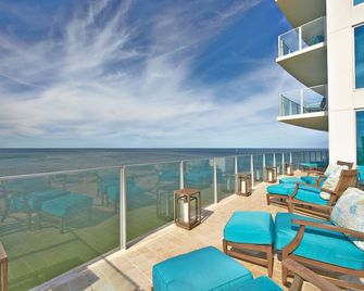 Opal Sands Resort - Clearwater - Balcón