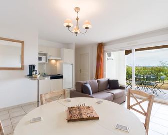 Garden & City Les Bastides de Grimaud - Grimaud - Dining room