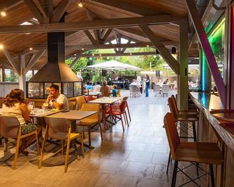 Camping Tamniès - Tamniès - Restaurante