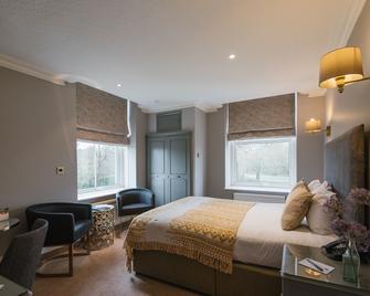 The Spa Hotel - Royal Tunbridge Wells - Bedroom