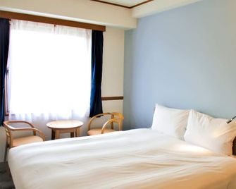 Toyoko Inn Tokyo Korakuen Bunkyokuyakusho Mae - Tòquio - Habitació