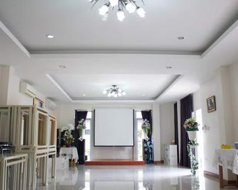 Yenjit Resort - Chachoengsao - Lobby