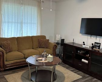 Ville platte country home - Ville Platte - Living room