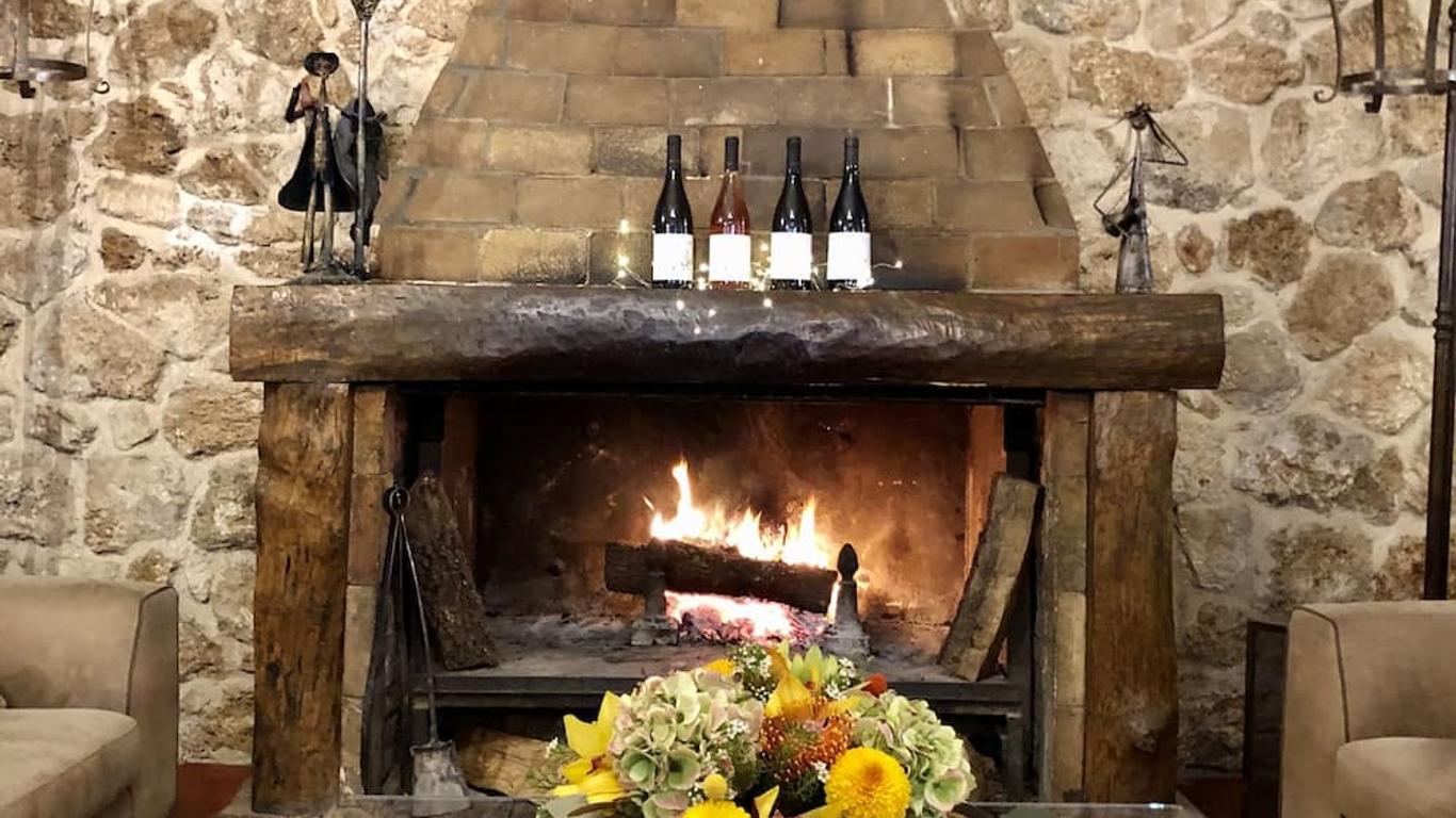 ألبيرجو مينجون