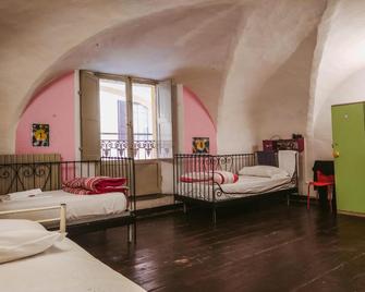 Hostel Il Nosadillo - Bologna - Bolonia - Habitación
