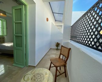 Dar El Kif - La Marsa - לה מרסה - מרפסת