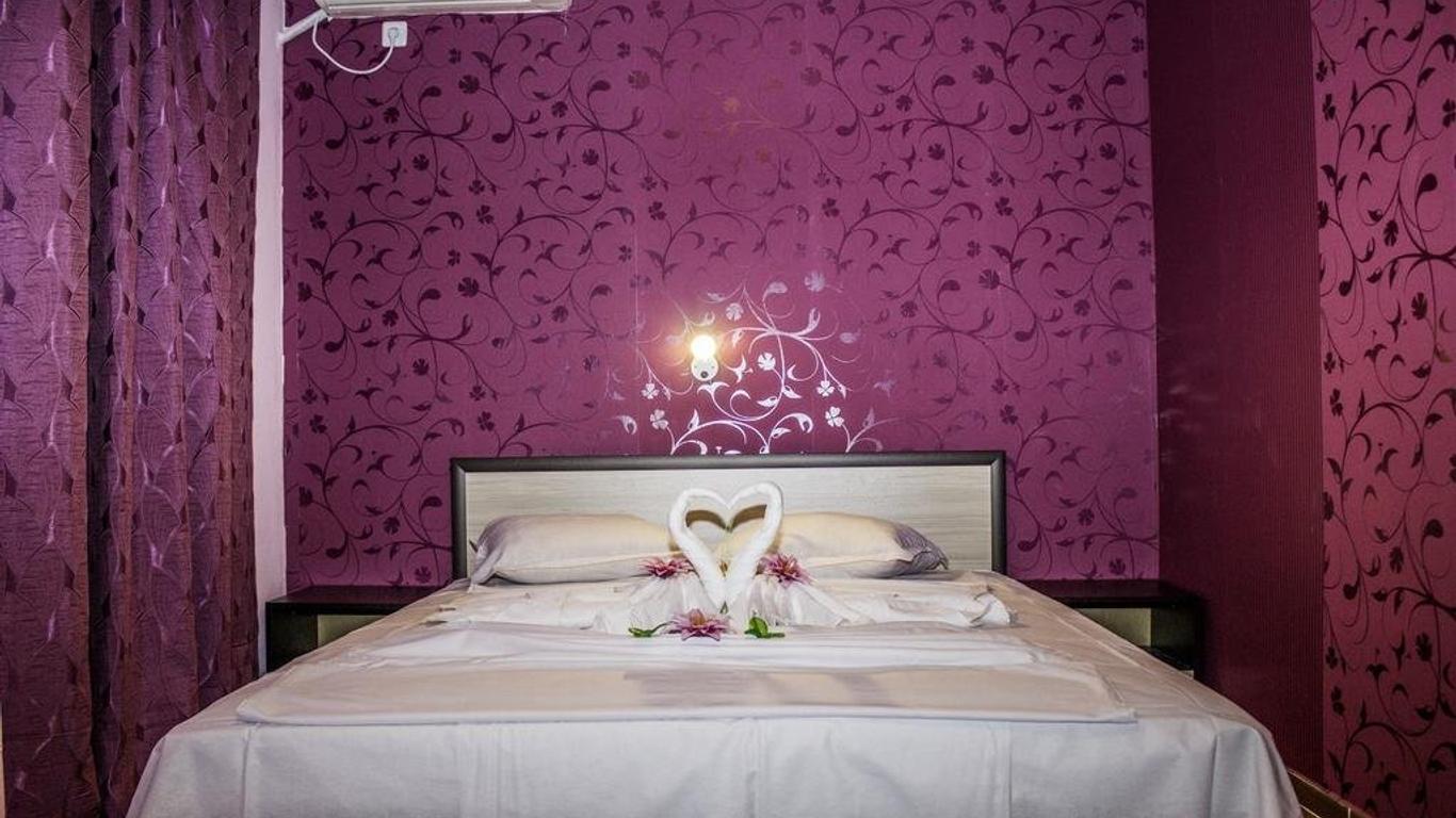 Dirossi Hotel