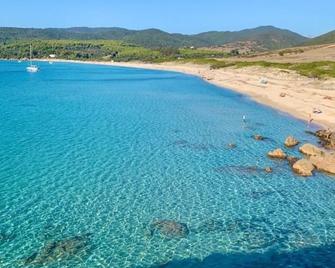 Santa Lina - Ajaccio - Strand