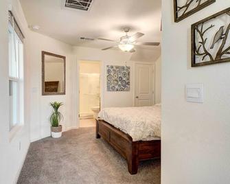 Ideally Located Merced Vacation Rental! - Merced - Bedroom