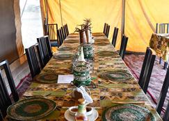 Serengeti Wildebeest Camp - Banagi - Dining room