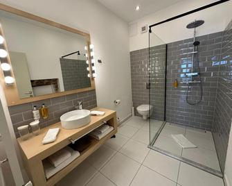 Hotel Casa Luxemburg - סיביו - חדר רחצה