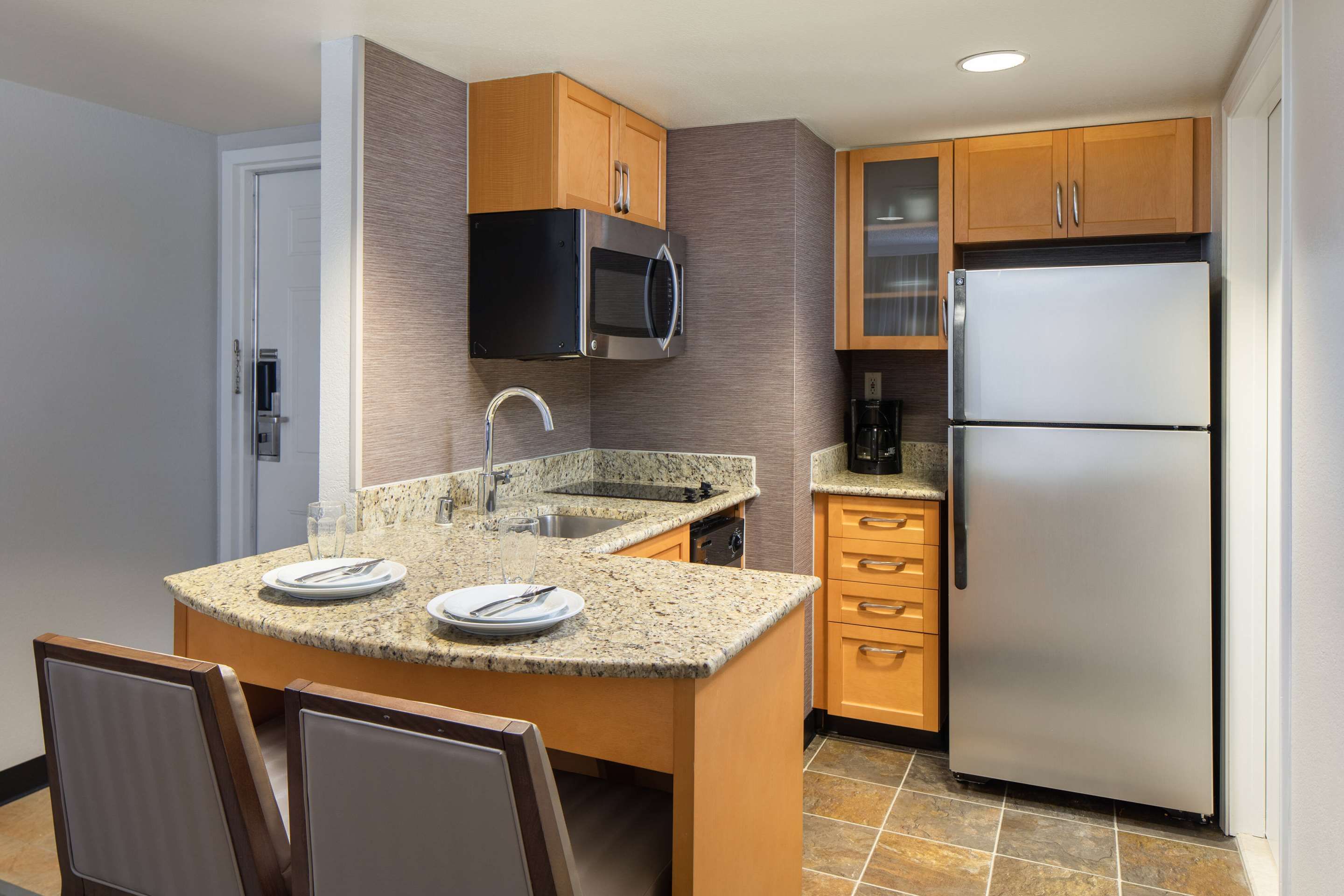 Sonesta ES Suites Carmel Mountain – San Diego thumbnail 3