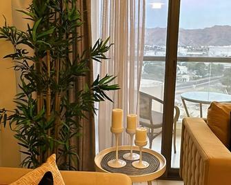 City Gem - Qurm - Muscat - Balcony
