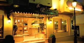 Hotel Le Rocher - קאלבי