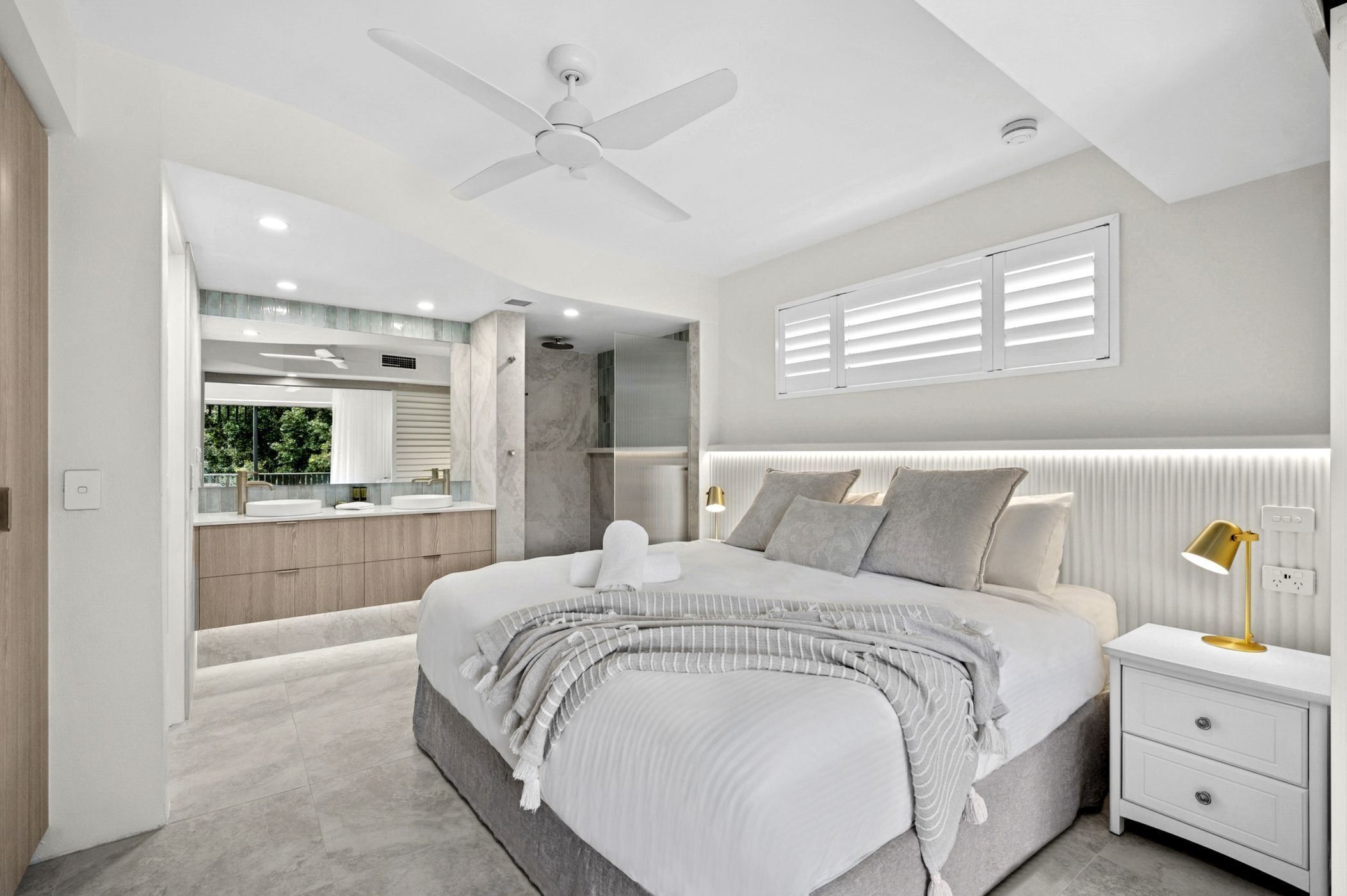 فرينش كوارتر باي ستاي نوسا - نوسا هيدس - غرفة نوم