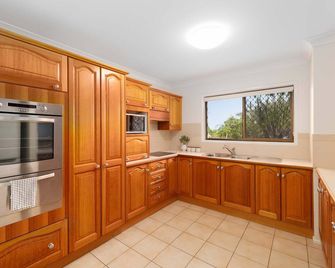 3br The Vintage Loft Unique Charm &modern Comfort - Springwood - Cocina