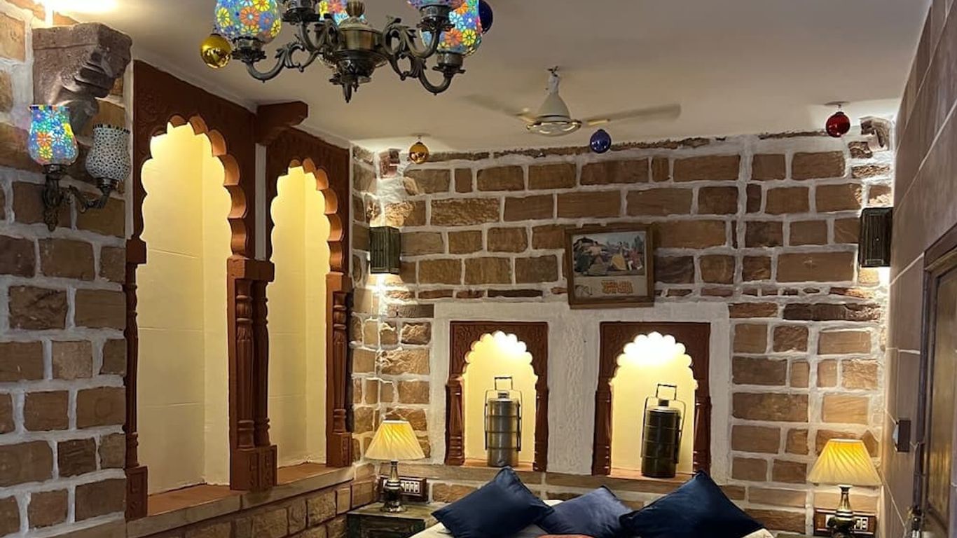 Raj Mandir Boutique Home Stay