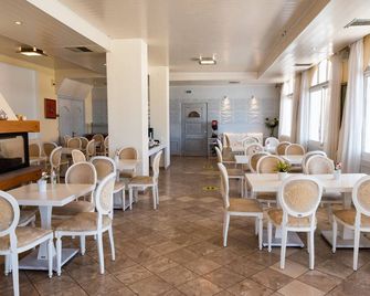 니리코스 호텔 레프카다 - 라프카다 - 레스토랑