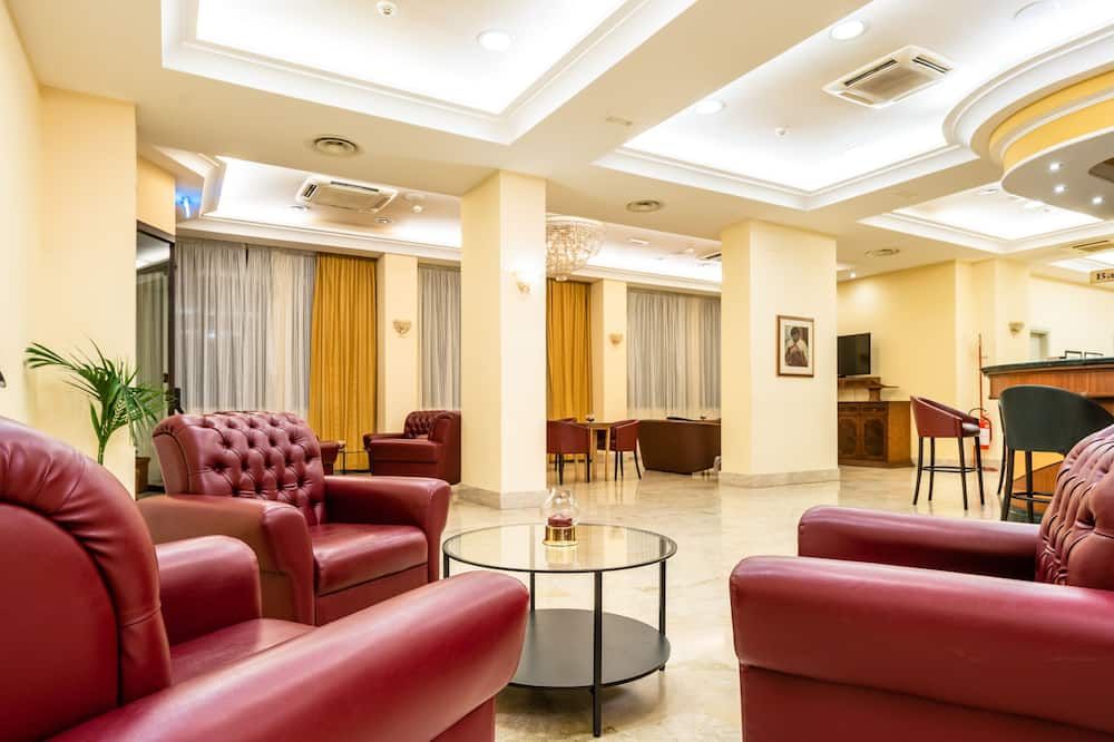 يوروبا بالاس هوتل