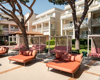 Kimpton Quinta Da Marinha Cascais by IHG - Cascais - Pool