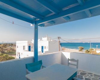 Sunset Studios - Agios Prokopios - Balcony