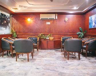 Hotel Gloris - Batam - Reception