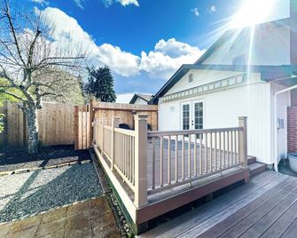 Northbank Loft - Springfield - Balcony