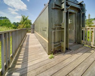 The Ringmaster, Converted Railcar in DuBois! - Dubois - Balkon