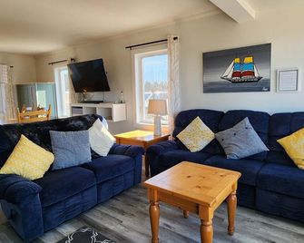 Hôtel à la maison - La Capricieuse, face à la mer - Saint-Flavie - Wohnzimmer