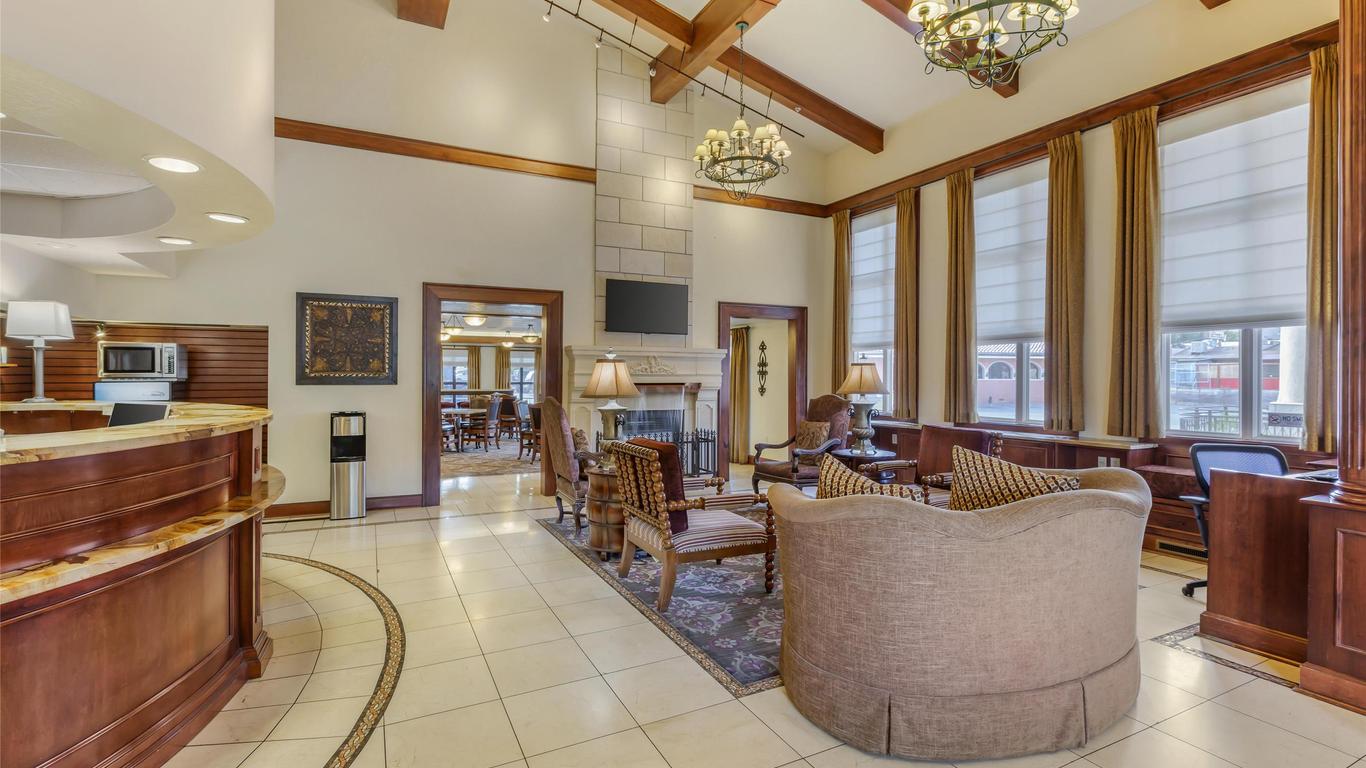 Best Western Plus Greenwell Inn
