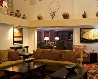 Embassy Suites by Hilton Flagstaff - Flagstaff - Sala de estar