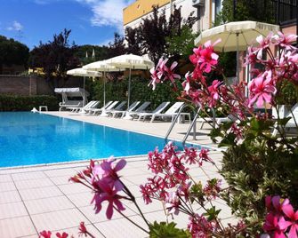 Park Hotel Miriam - Gatteo - Bazén