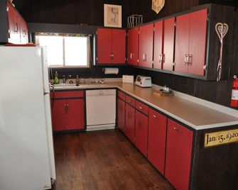 Spacious Chalet!! Ski, Golf, Tennis, Hiking, Mountain Biking!! Early Discounts! - Waitsfield - Cocina