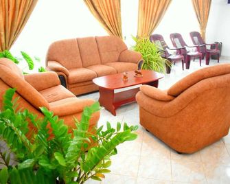 Milano Tourist Rest - Anuradhapura