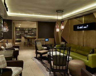 Hub By Premier Inn London Covent Garden - Londres - Lounge